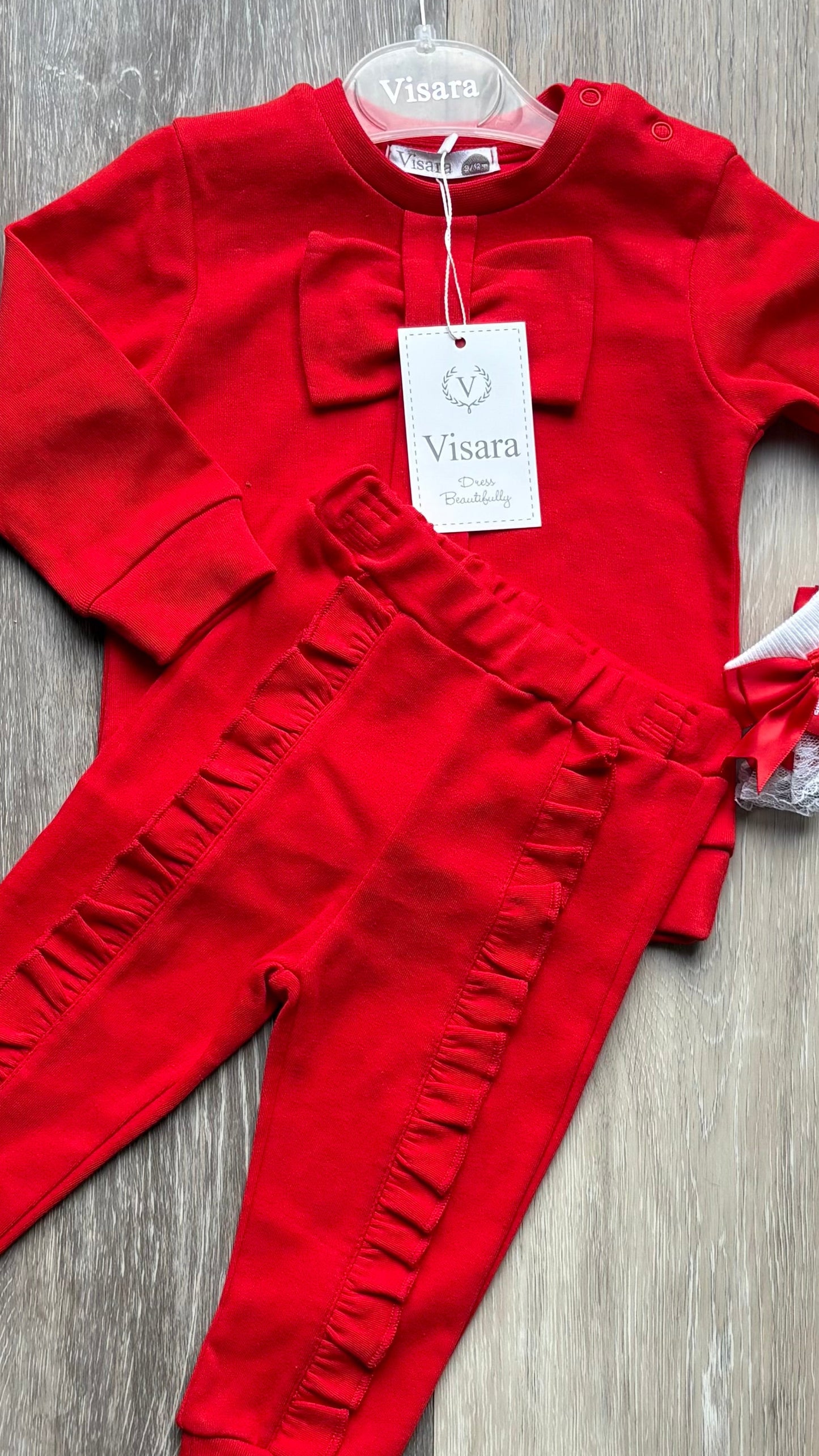 Crimson Bow Lounge Set