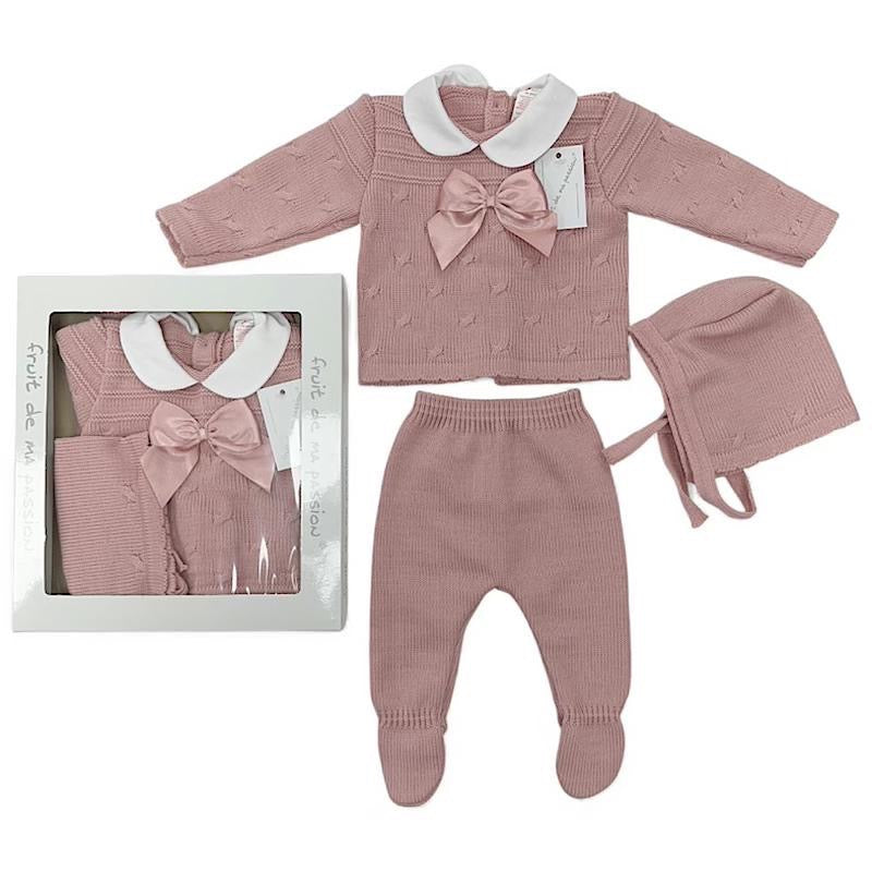 Newborn Knitted Outfit In Pink