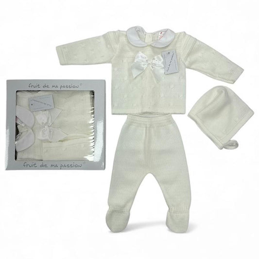 Newborn Knitted Outfit In White